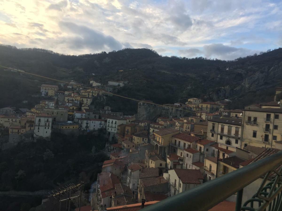 B&B Al Castello Castelmezzano Exterior photo